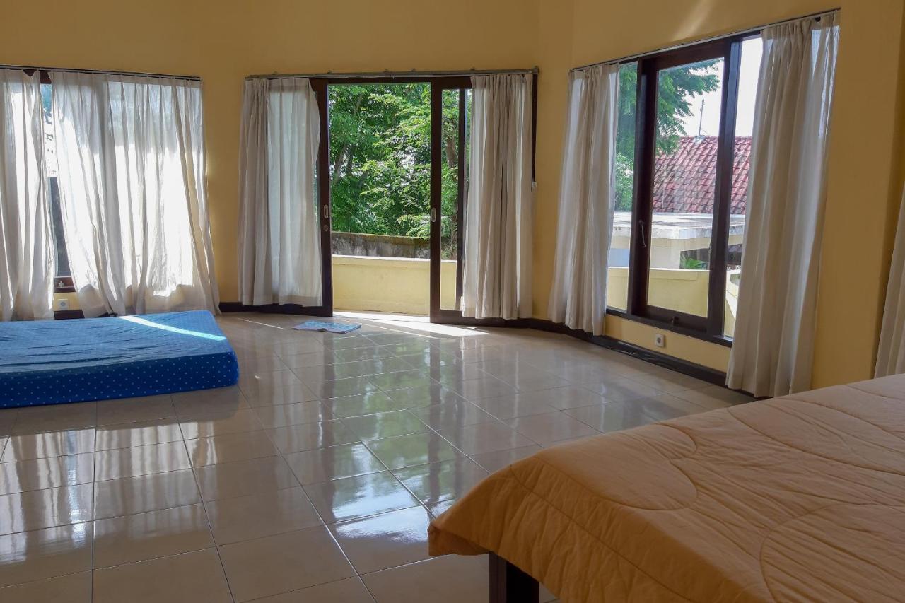 Oyo 3070 Villa Lovina Eco Lodge 외부 사진